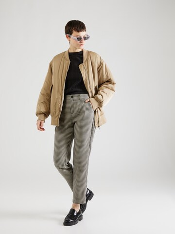 s.Oliver Tapered Broek in Beige