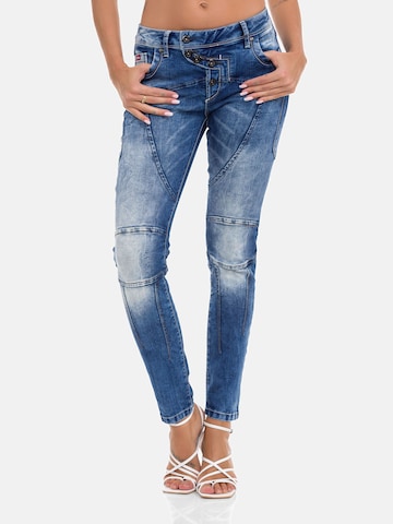 Coupe slim Jean 'WD502' CIPO & BAXX en bleu : devant