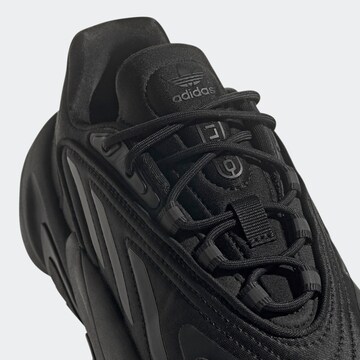 ADIDAS ORIGINALS - Zapatillas deportivas 'Ozelia' en negro