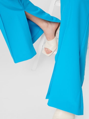 River Island Plus Flared Hose in Blau