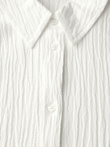 CECIL - Blusa en blanco