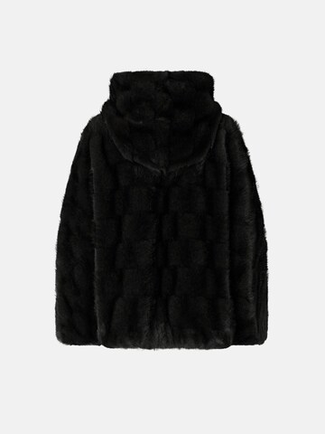 PINKO Winter jacket 'PINKO CADETIA  CAPPA ASPEN ASPETTO VISONE SCANA PELLICCIA' in Black