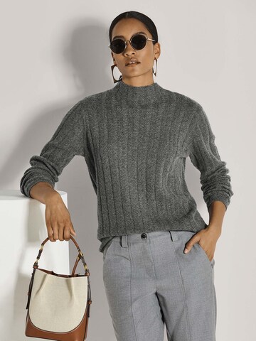 Pull-over MADELEINE en gris : devant