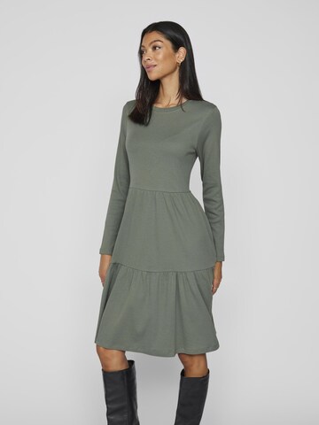 Robe VILA en vert : devant