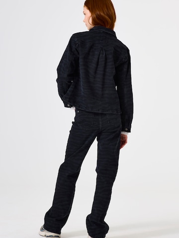 melns GARCIA Starpsezonu jaka