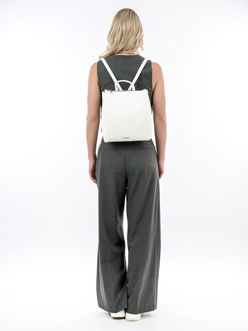 Tamaris Backpack 'Flora' in White