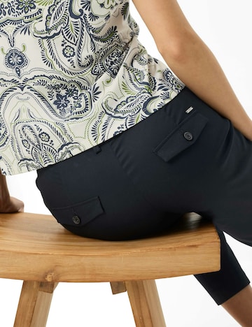 BRAX Slimfit Bandplooibroek in Blauw