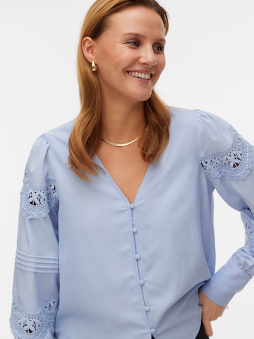 Bluză 'VMTHEA' de la VERO MODA pe albastru
