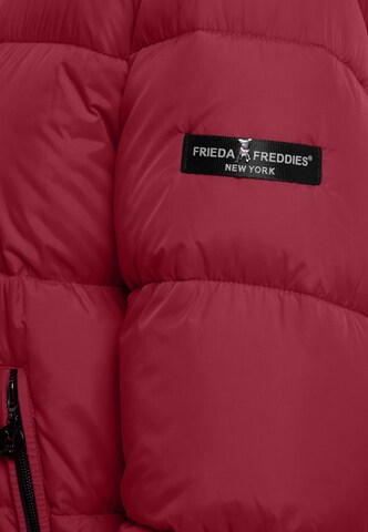 Frieda & Freddies NY Mantel 'Deana 2' in Rot