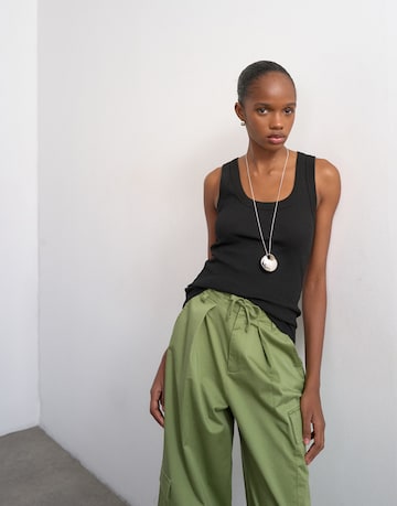 TOPSHOP Топ 'HONEY' в Черный: спереди