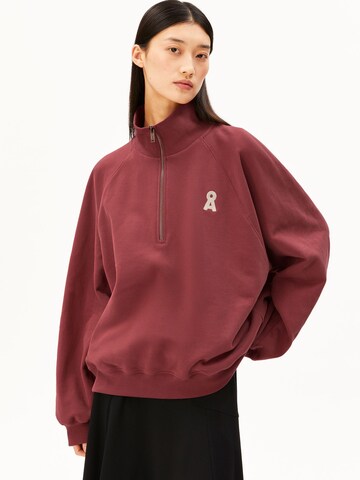 ARMEDANGELS Sweatshirt ICONIC Å in Rot: Vorderseite