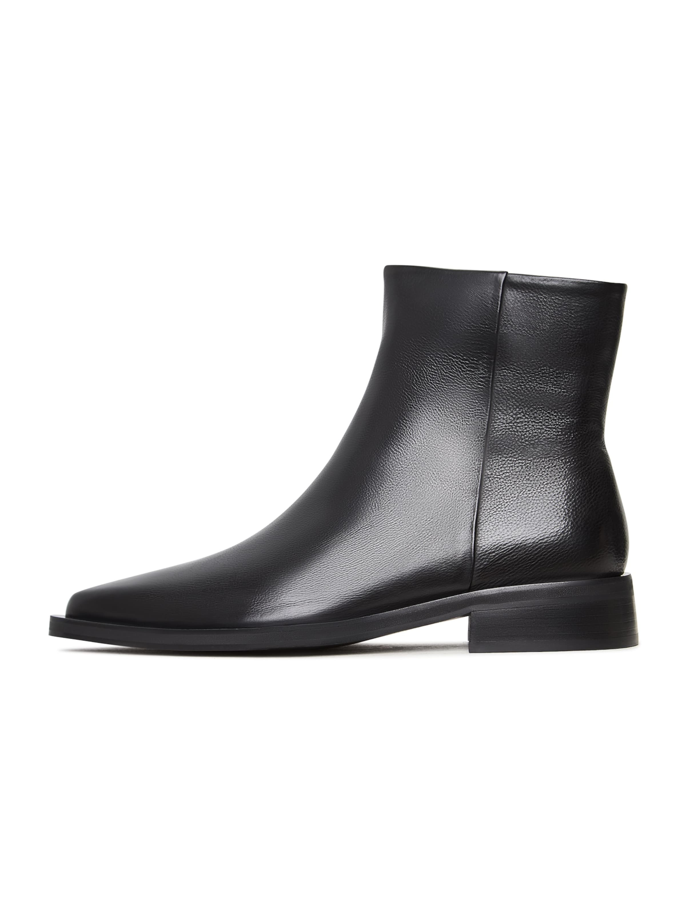 CESARE GASPARI - Botas pelo tornozelo em preto: frente
