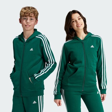 Veste de survêtement 'Essentials 3-Stripes' ADIDAS SPORTSWEAR en vert : devant