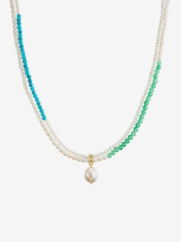 Valero Pearls Necklace in White