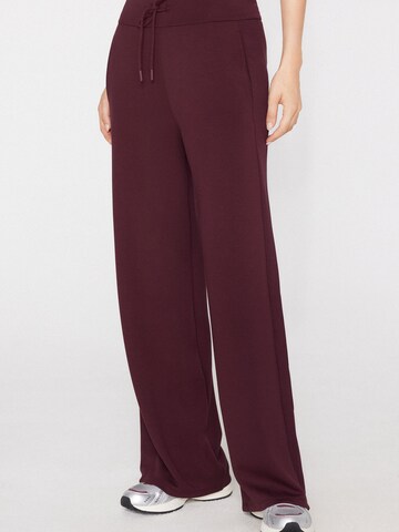 Tezenis Wide leg Pants in Red: front