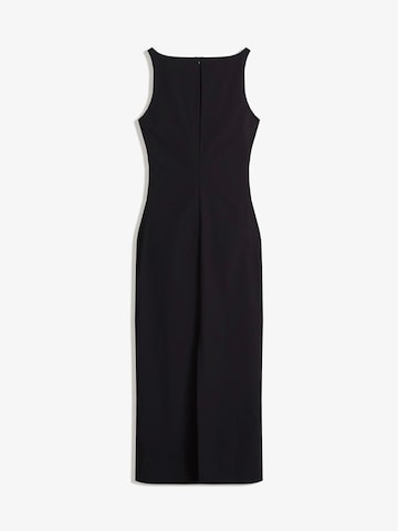 Bershka Mekko värissä musta
