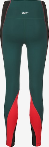 Skinny Pantaloni sportivi di Reebok in verde