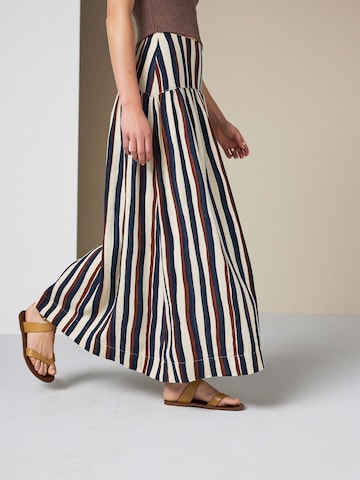 Next Rok in Blauw
