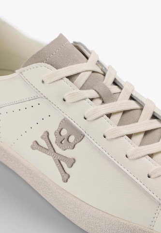 Scalpers Trampki niskie 'Schenry' w kolorze biały