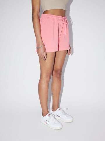 LeGer by Lena Gercke Regular Shorts 'Florentina' in Pink: bočná strana