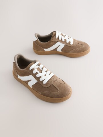 Next Tenisky – hnědá