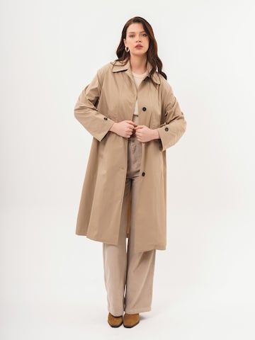 FRESHLIONS Between-Seasons Coat 'Cecilia' in Beige