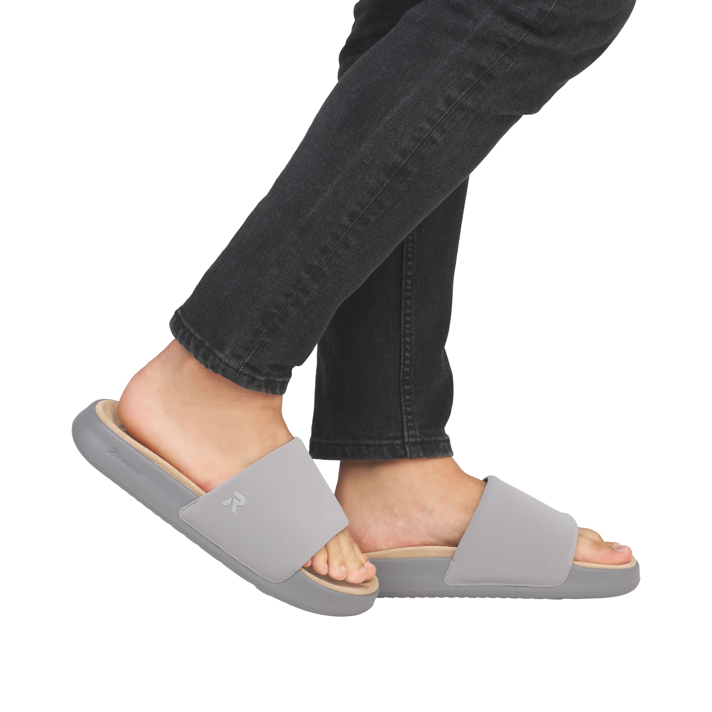 Mule Rieker Sport en gris