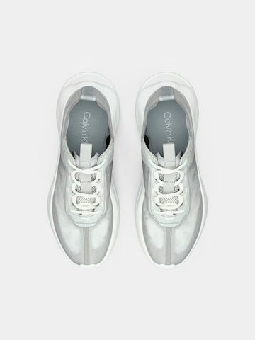 Baskets basses Calvin Klein en gris