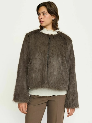 Soft Rebels Välikausitakki ' SREstelle ' värissä ruskea: etupuoli