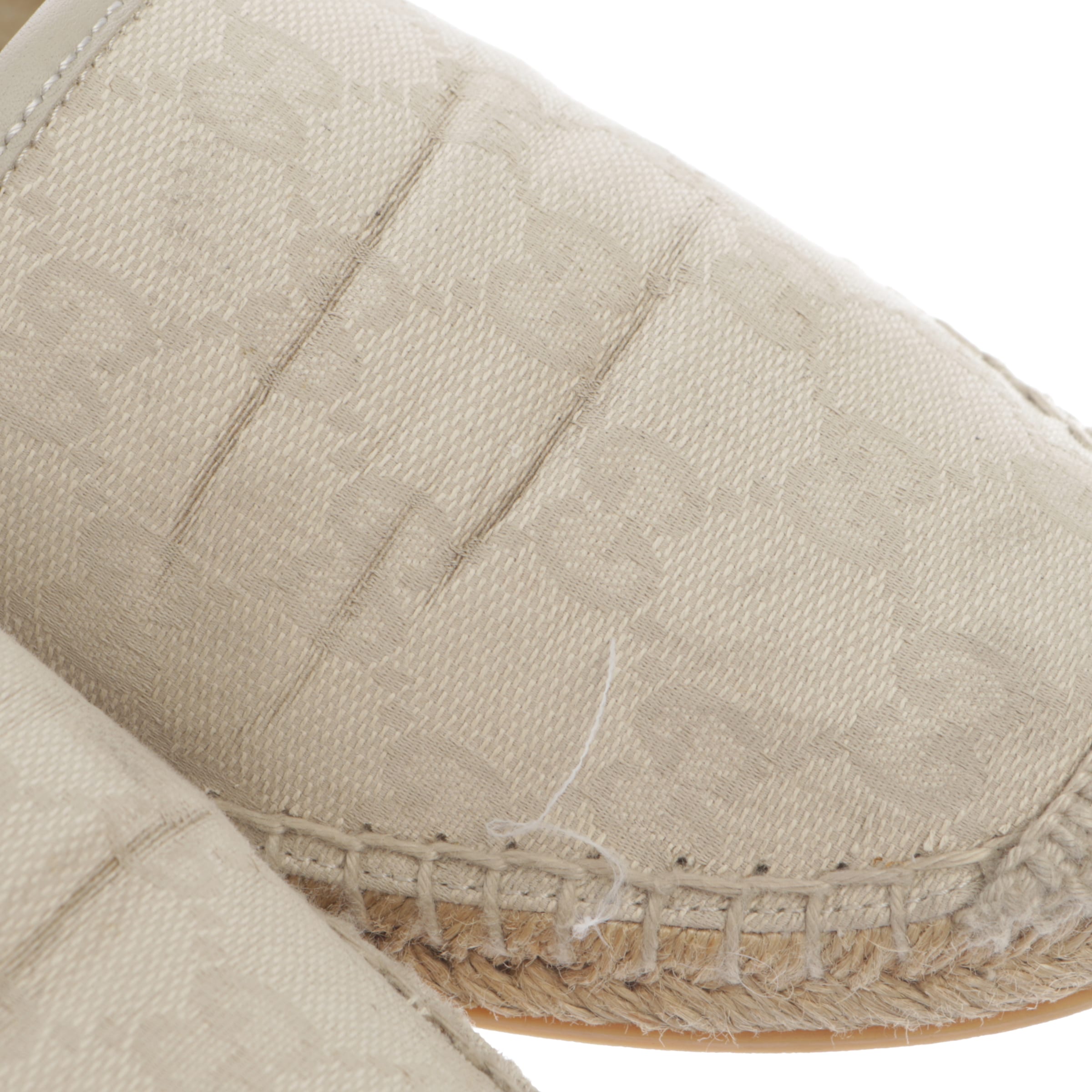 Gucci Flats & Loafers in 38,5 in White