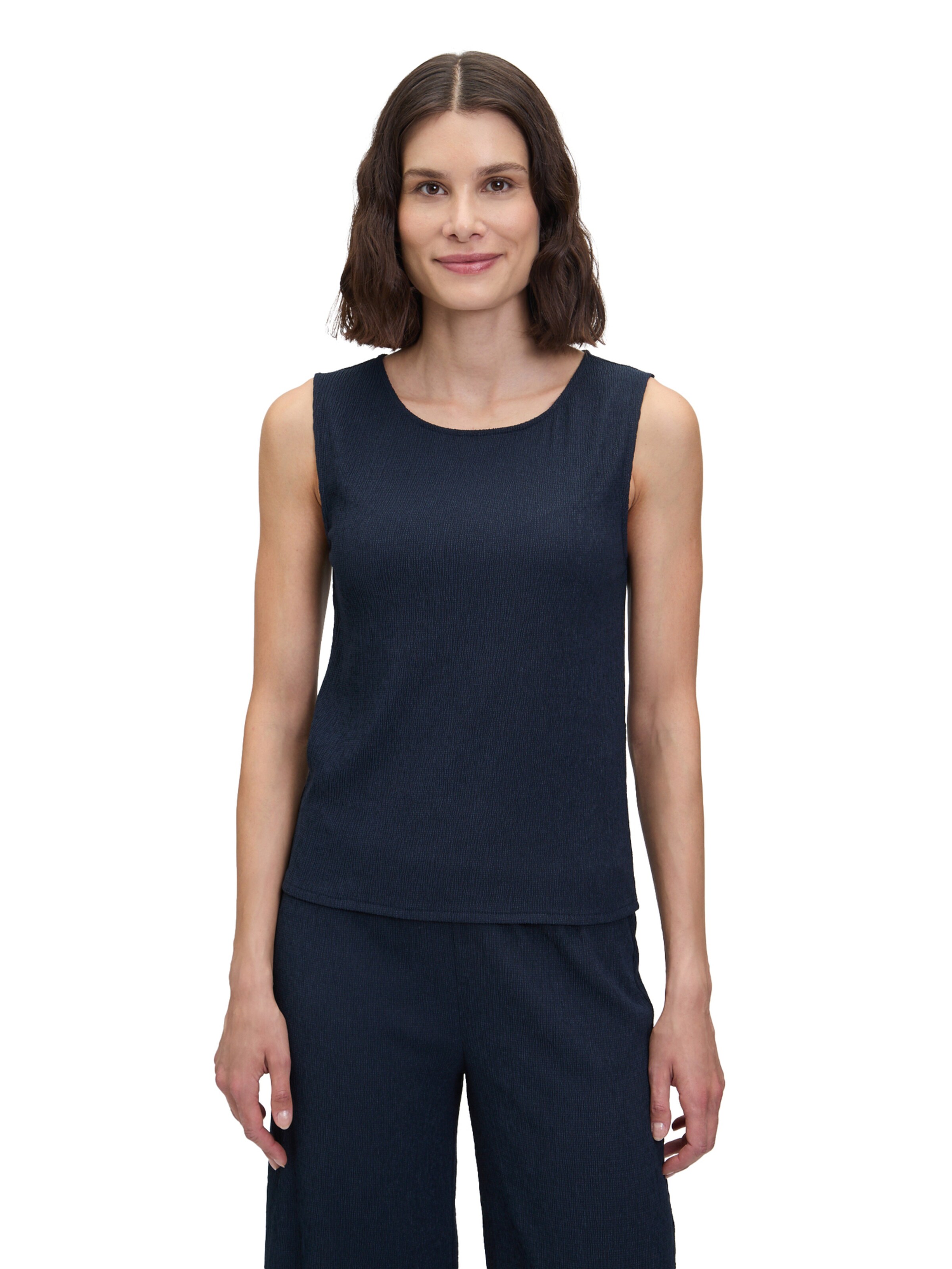 Betty Barclay Blouse in Blue: front