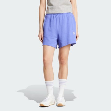 Largi Pantaloni 'Essentials' de la ADIDAS ORIGINALS pe albastru: față