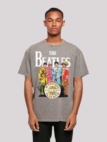 F4NT4STIC Shirt 'The Beatles Sgt Pepper' in Grijs: voorkant