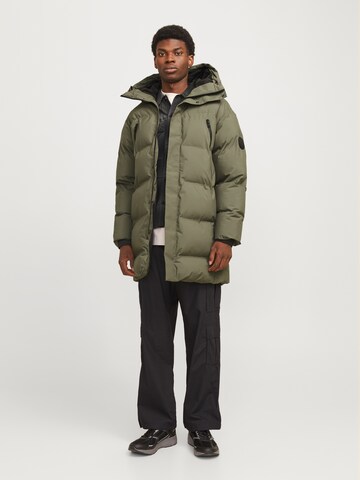 JACK & JONES Зимняя куртка 'JCOAlpha' в Зеленый