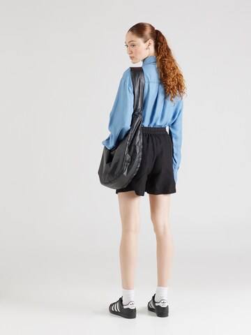 Lindex Loosefit Shorts 'Sarah' in Schwarz
