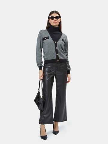 Influencer Strickjacke in Grau