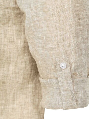 Steppin' out Regular fit Button Up Shirt in Beige