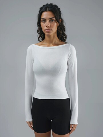 T-shirt Busem en blanc : devant