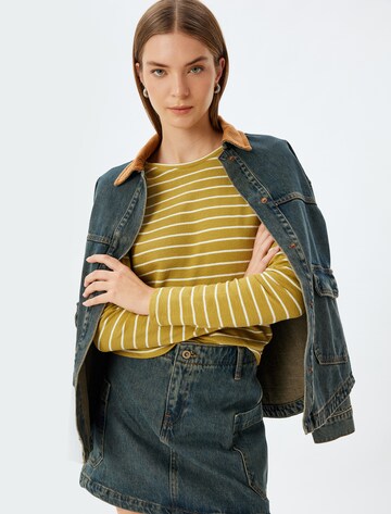 Koton Shirt in Green: front