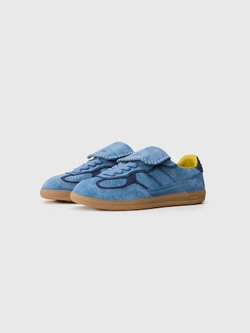 Alohas Platform trainers 'Tb.490 Club' in Blue: front