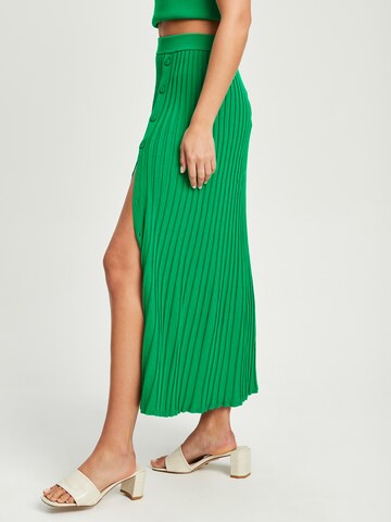 Calli Skirt in Green