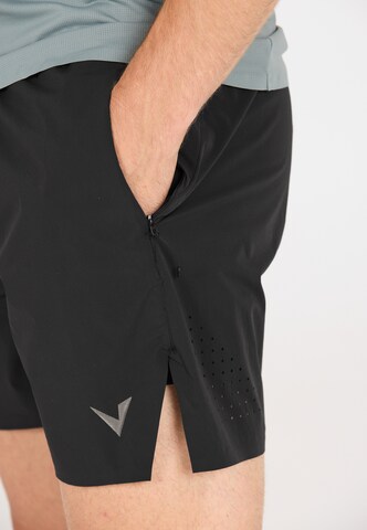 Virtus Regular Shorts 'Orvi' in Schwarz
