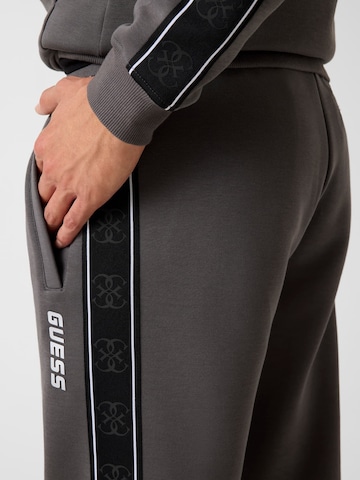 GUESS Tapered Pants in Grey