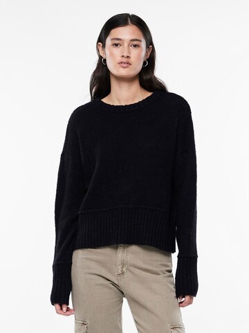 Pull-over 'KALORA' PIECES en noir : devant