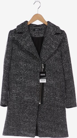 Gina Tricot Jacket & Coat in M in Grey: front