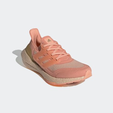 ADIDAS ORIGINALS Παπούτσι για τρέξιμο 'Ultraboost 21' σε ροζ