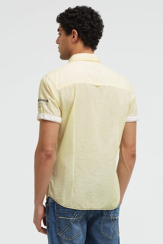 CAMP DAVID Slim fit Button Up Shirt in Yellow