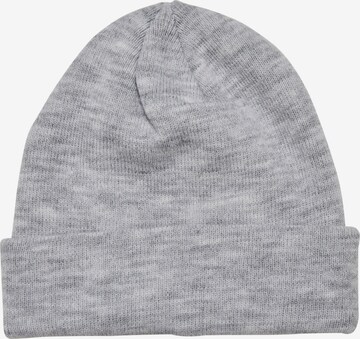 Urban Classics Beanie in Grey