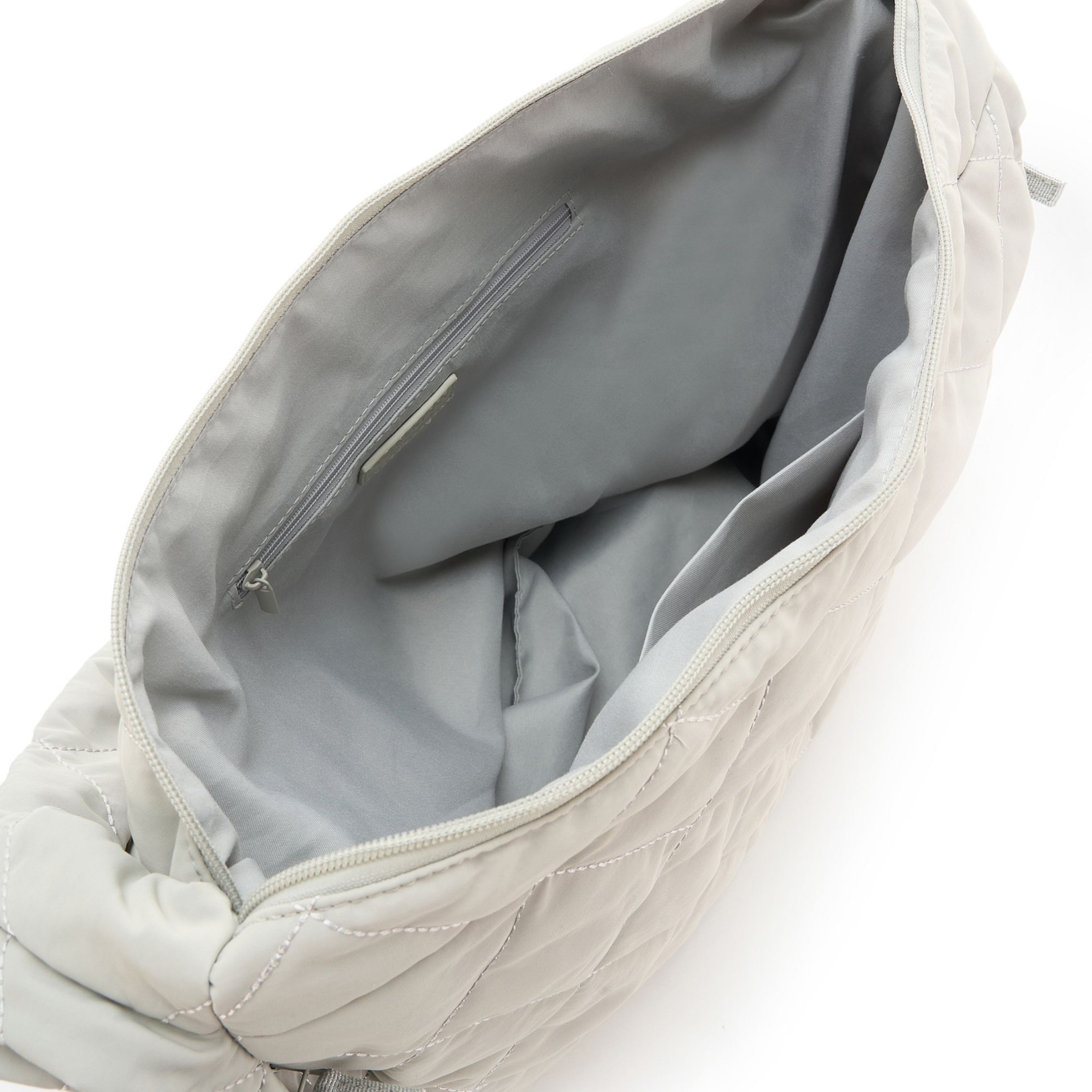 Seidenfelt Schultertasche 'Hetta' in Weiß