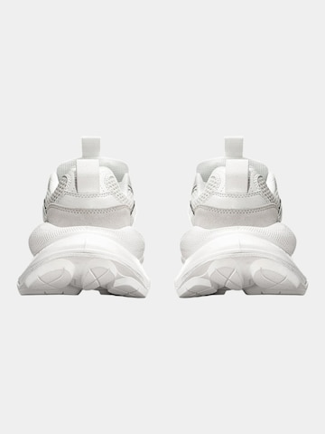 Scarpa stringata sportiva 'MBS 03 WHITE W - I15932' di Made By Society in bianco
